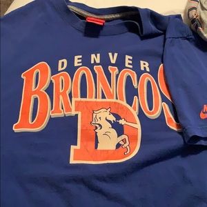 Vintage Denver Broncos tee